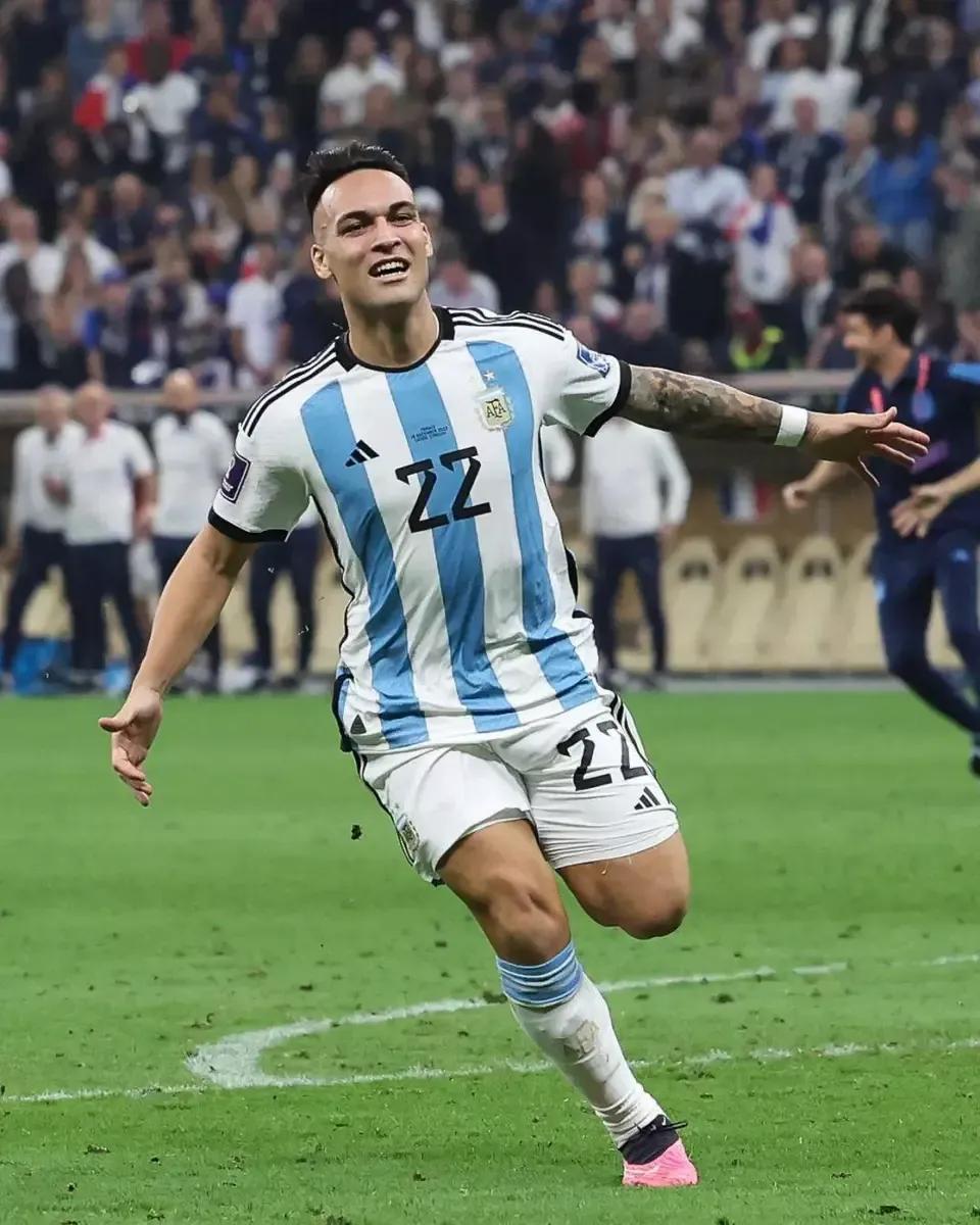 世界杯甲级战犯排名前十,甲级战犯劳塔罗什么意思