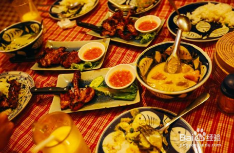 好吃又不贵，去柬埔寨旅行一定要尝试的十道街头美食（柬埔寨十大名菜）