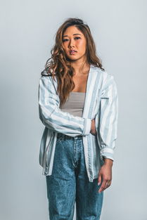 世界上美女衬衣排名前十，世界衬衫排名