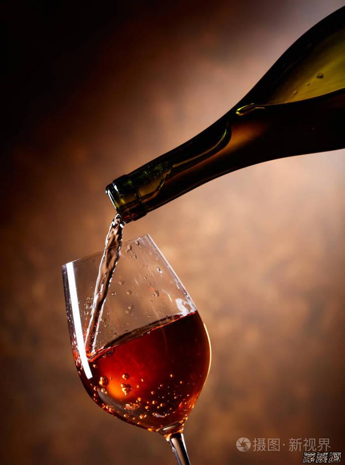 葡萄酒按酒中CO2含量分类怎么分？